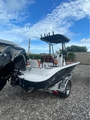 Slide: The Image of ALK 2 Powerboats 23CRX 2025 - 11