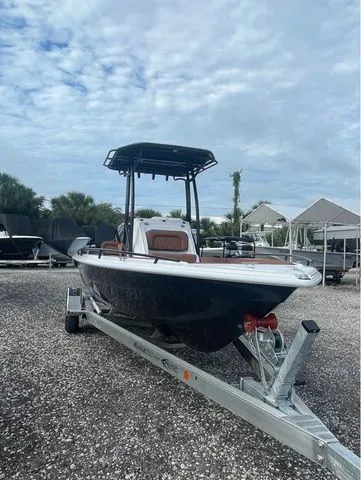 Slide: The Image of ALK 2 Powerboats 23CRX 2025 - 12