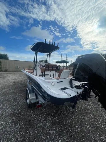 Slide: The Image of ALK 2 Powerboats 23CRX 2025 - 13