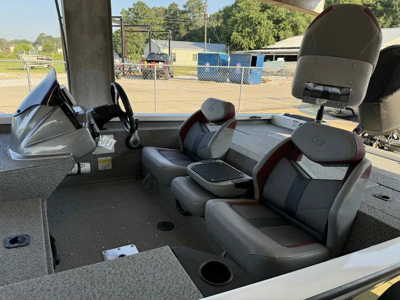 Slide: The Image of G3 Sportsman 1710 2021 - 4