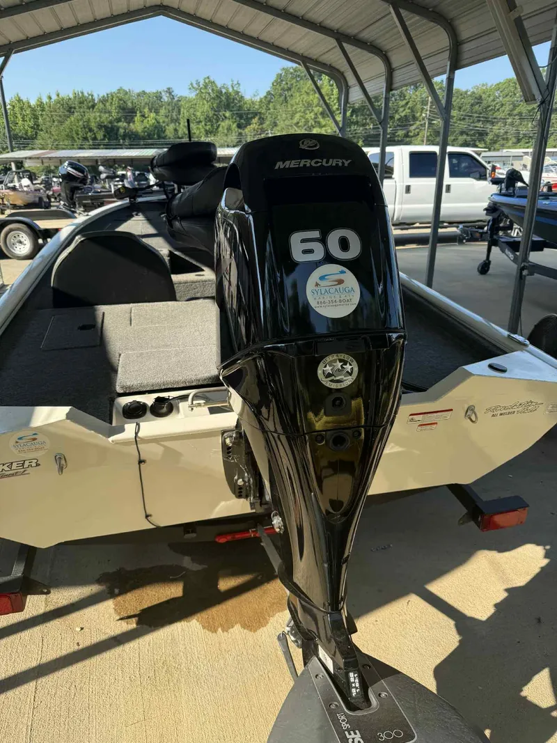 Slide: The Image of Tracker Pro Team 175 TXW 2021 - 7