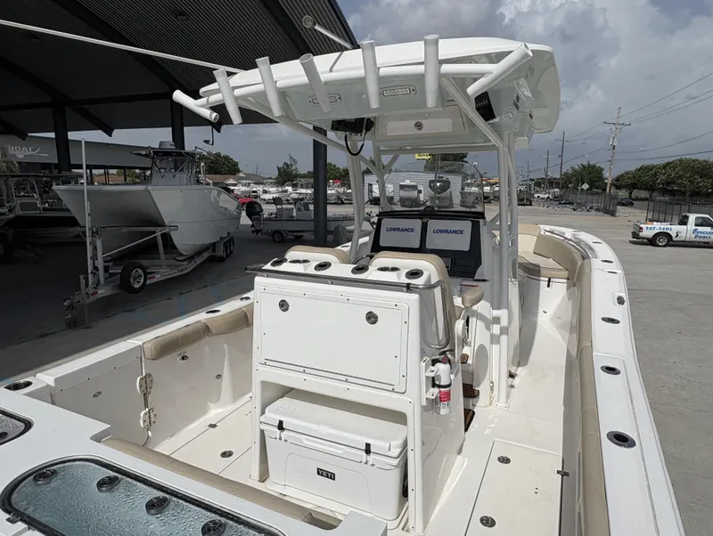 Slide: The Image of Sea Fox 288 Commander 2018 - 5