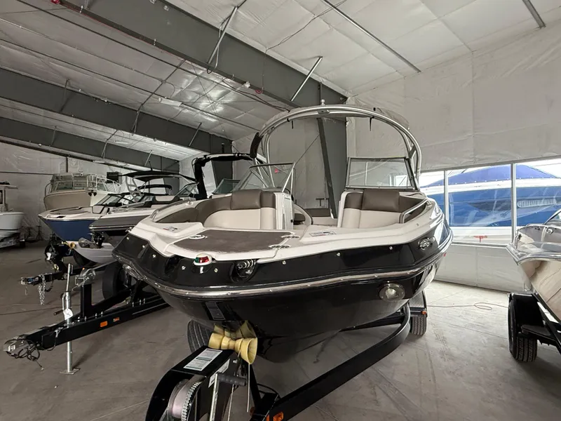 Slide: The Image of Yamaha 242 Limited S 2012 - 2