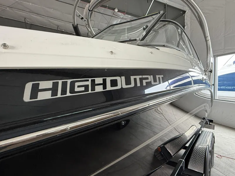 Slide: The Image of Yamaha 242 Limited S 2012 - 5