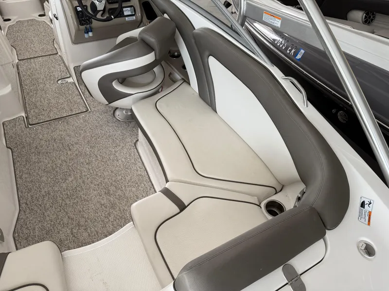 Slide: The Image of Yamaha 242 Limited S 2012 - 9