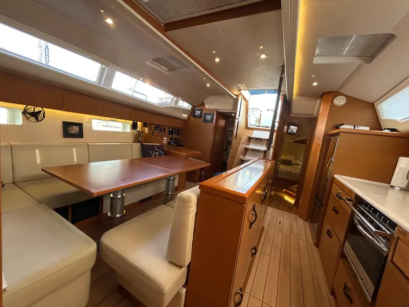 Slide: The Image of Jeanneau 54 2017 - 11