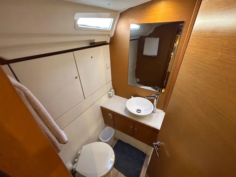 Slide: The Image of Jeanneau 54 2017 - 21