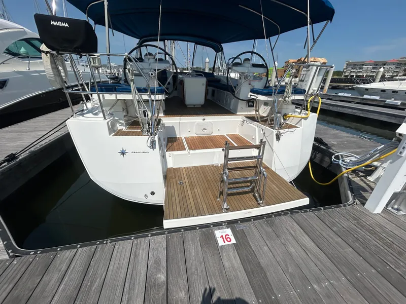 Slide: The Image of Jeanneau 54 2017 - 7