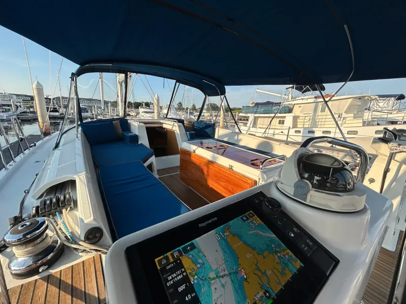 Slide: The Image of Jeanneau 54 2017 - 8