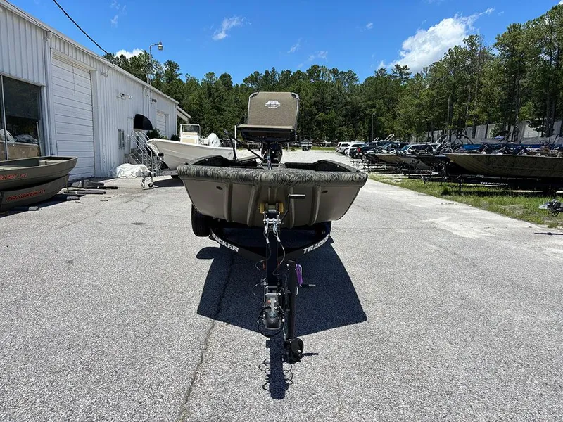 Slide: The Image of Tracker Grizzly 1650 T Prairie Wings Edition 2026 - 3