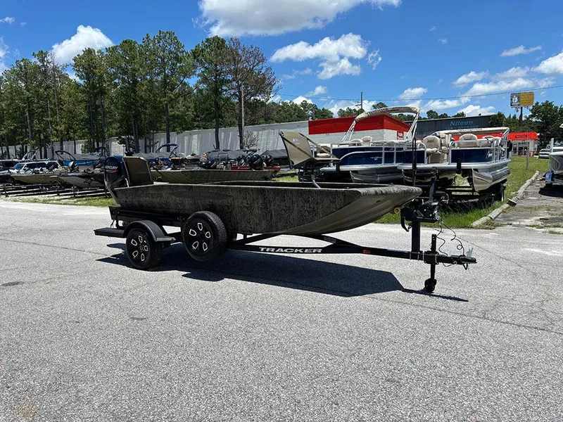 Slide: The Image of Tracker Grizzly 1650 T Prairie Wings Edition 2026 - 4