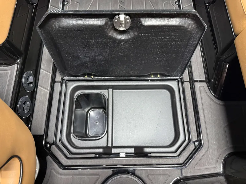 Slide: The Image of Moomba Mojo 2025 - 32