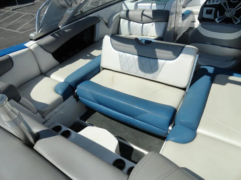 Slide: The Image of MasterCraft X-10 2013 - 19