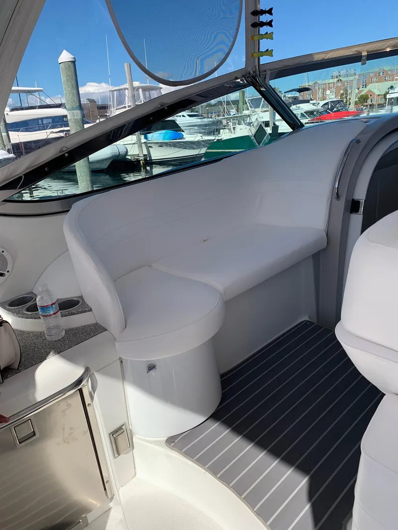 Slide: The Image of Lounge - 14