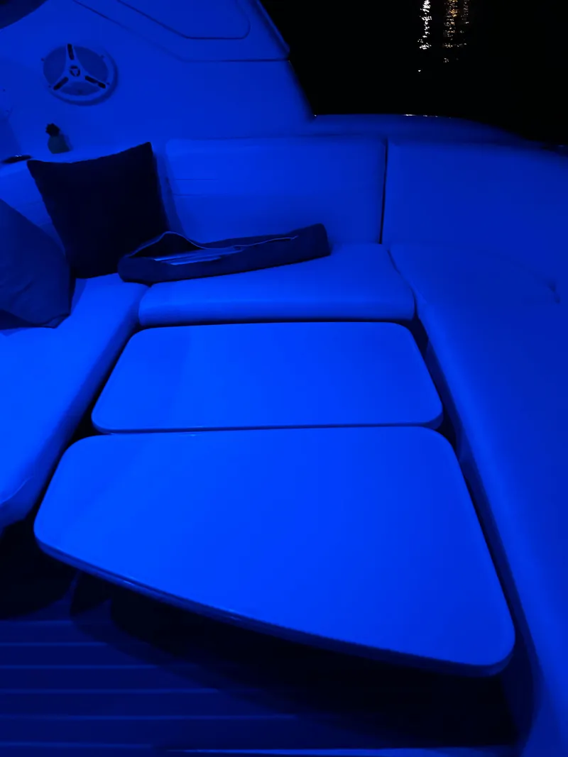 Slide: The Image of Blue lighting - 25