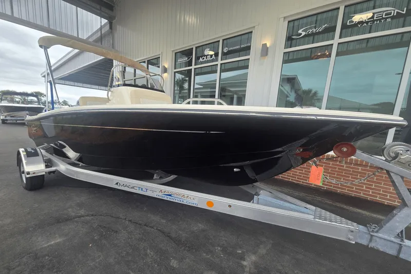 Slide: The Image of Scout 188 Sportfish 2026 - 13