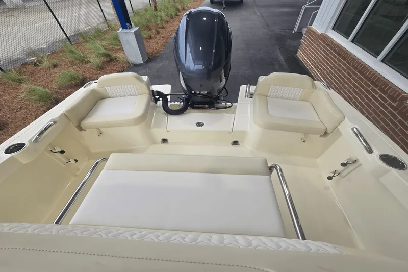 Slide: The Image of Scout 188 Sportfish 2026 - 5