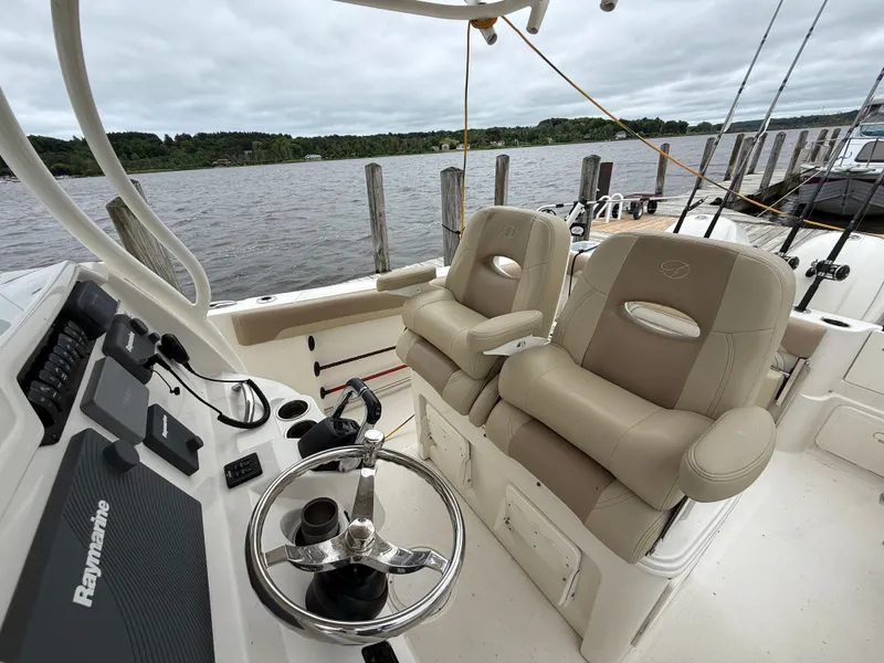 Slide: The Image of Sailfish 270 CC 2017 - 12