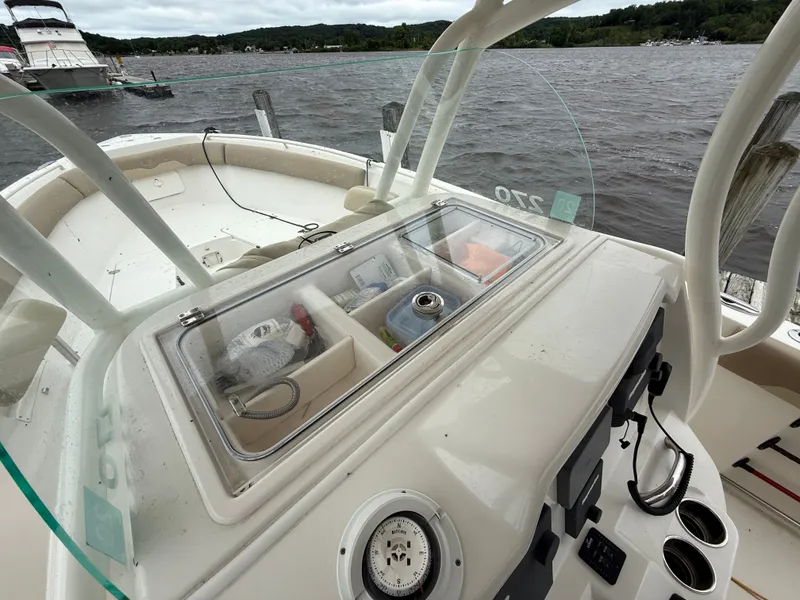 Slide: The Image of Sailfish 270 CC 2017 - 13