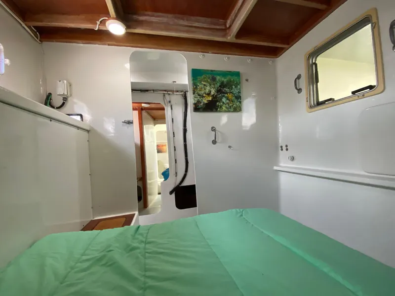 Slide: The Image of Custom 62 1996 - 73