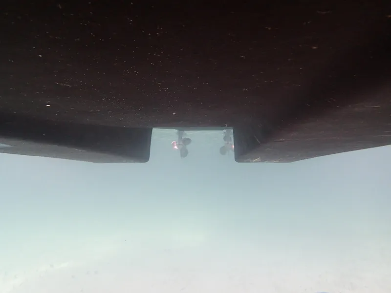 Slide: The Image of Aft Keel Engines - 85