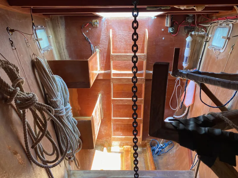 Slide: The Image of Custom 62 1996 - 89