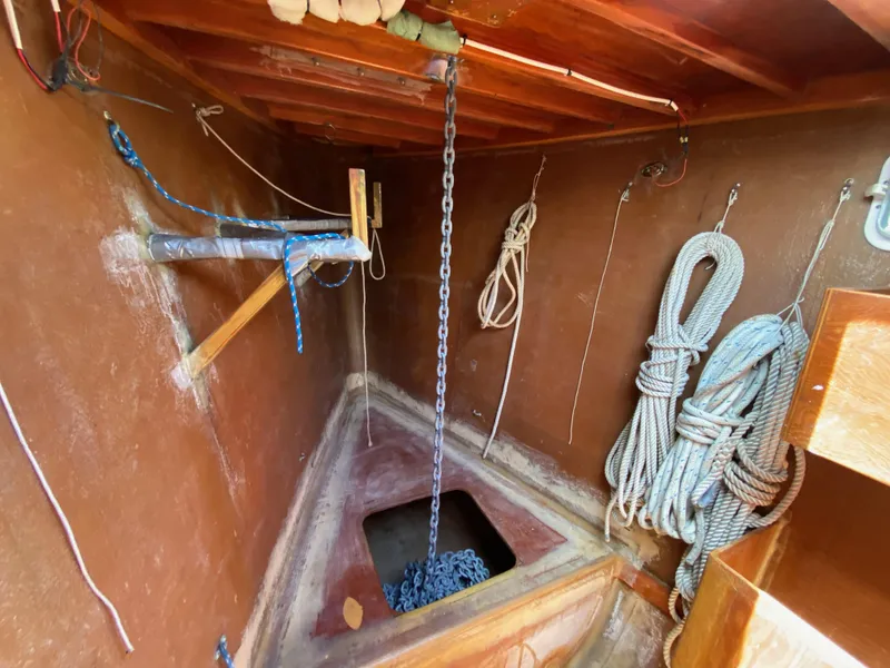 Slide: The Image of Custom 62 1996 - 90