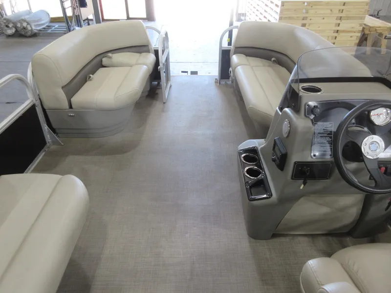 Slide: The Image of Sun Tracker Bass Buggy 16 XL Select 2024 - 5