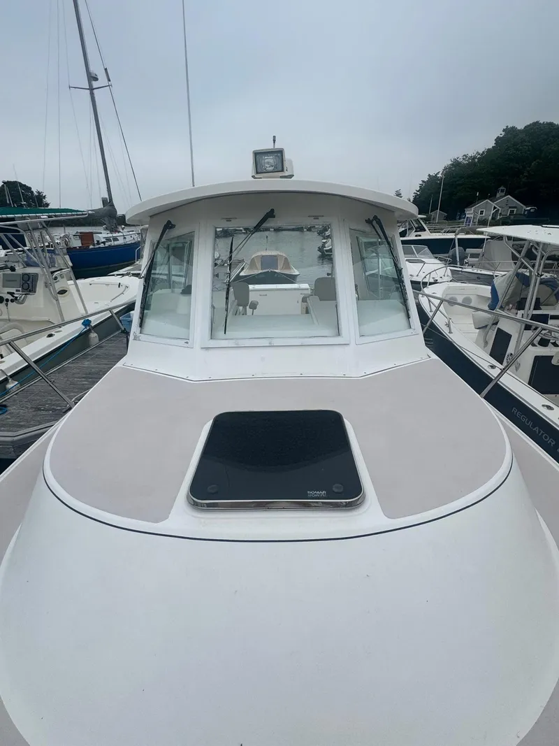 Slide: The Image of Albin 28 Flush Deck 2004 - 9