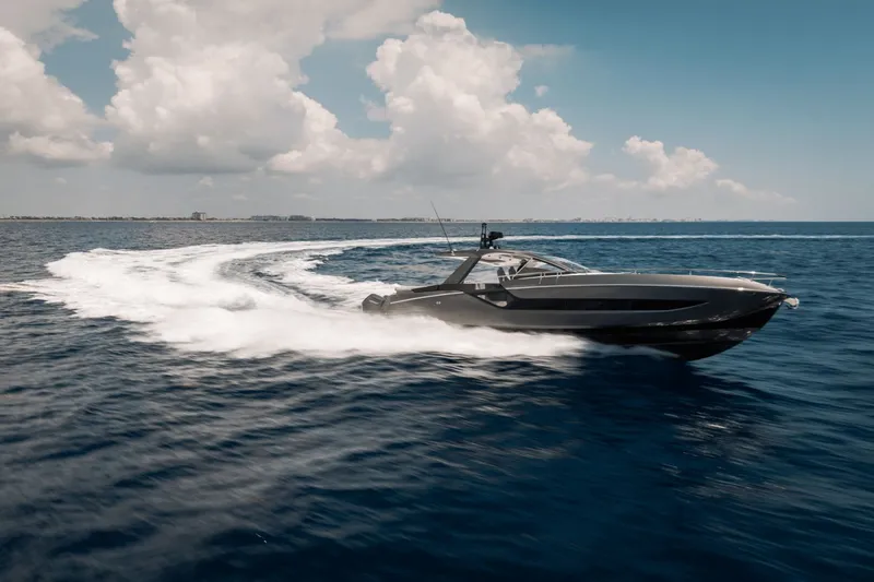 Slide: The Image of Azimut Verve 48 2026 - 60