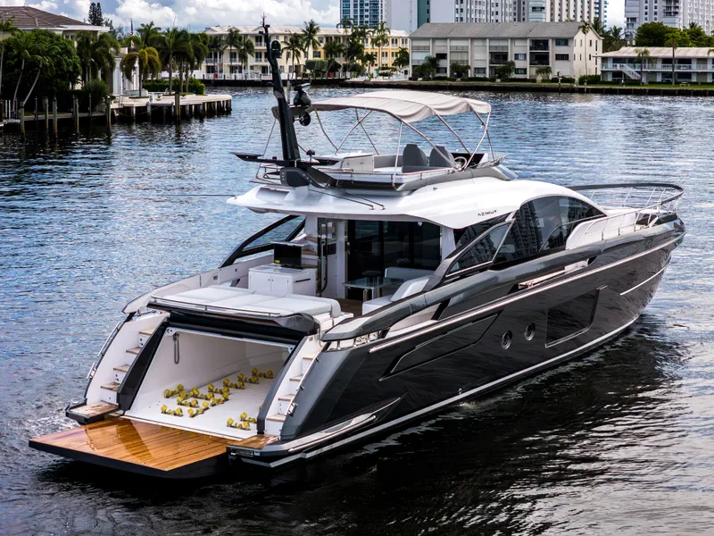 Slide: The Image of Azimut S8 2026 - 5