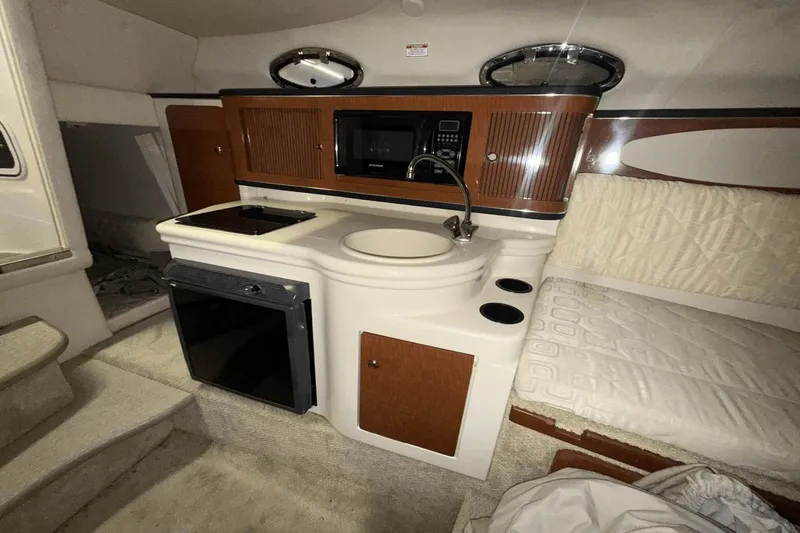 Slide: The Image of Sea Ray Sundancer 260 2003 - 15