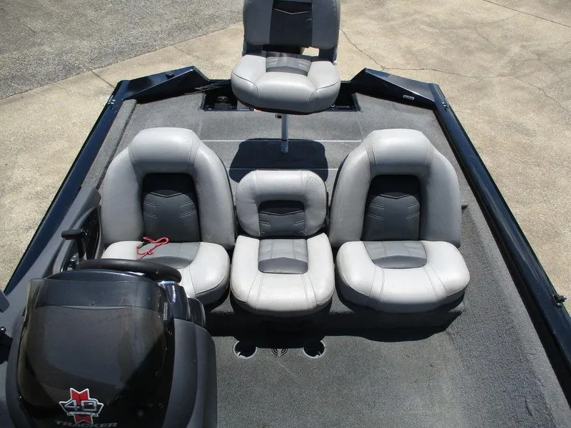 Slide: The Image of Tracker Pro Team 175 TXW 2018 - 7