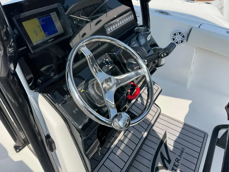 Slide: The Image of Tidewater 220 LXF 2023 - 9