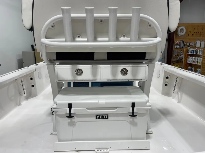 Slide: The Image of Tidewater 2410BM 2025 - 17