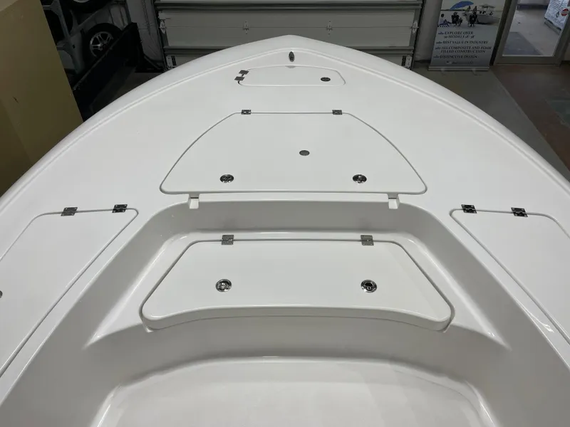 Slide: The Image of Tidewater 2410BM 2025 - 22