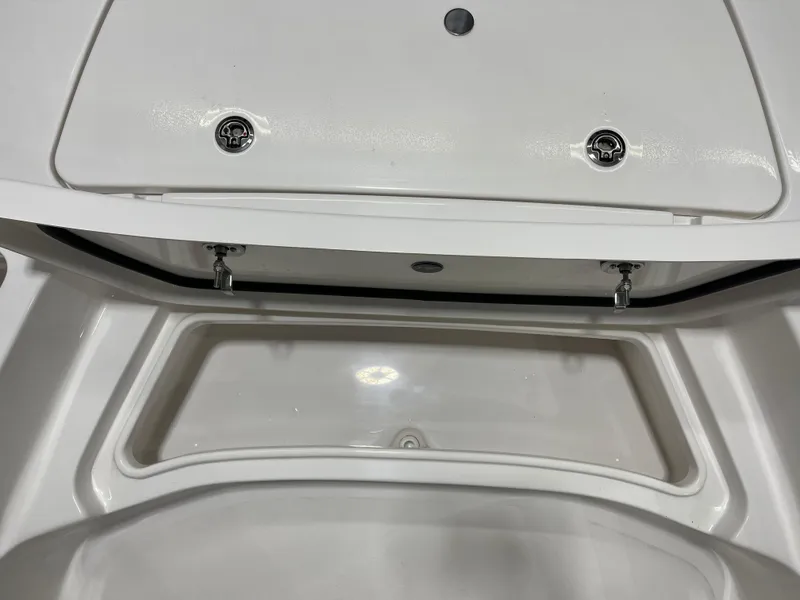 Slide: The Image of Tidewater 2410BM 2025 - 25