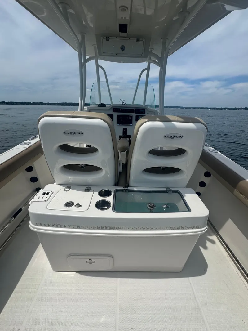 Slide: The Image of Sailfish 270 CC 2015 - 11