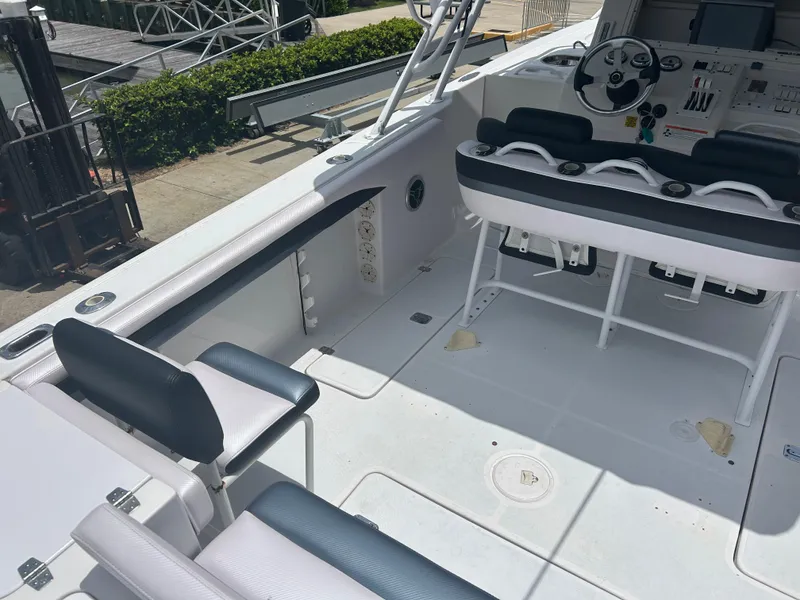 Slide: The Image of Donzi 35 ZF Cuddy 2007 - 10