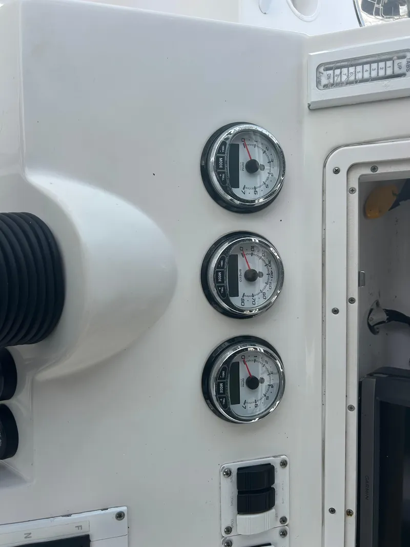 Slide: The Image of Donzi 35 ZF Cuddy 2007 - 22