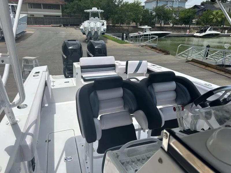 Slide: The Image of Donzi 35 ZF Cuddy 2007 - 37