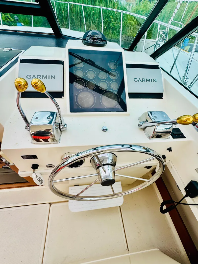 Slide: The Image of Tiara 3100 1986 - 2