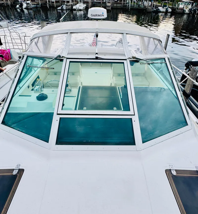 Slide: The Image of Tiara 3100 1986 - 24