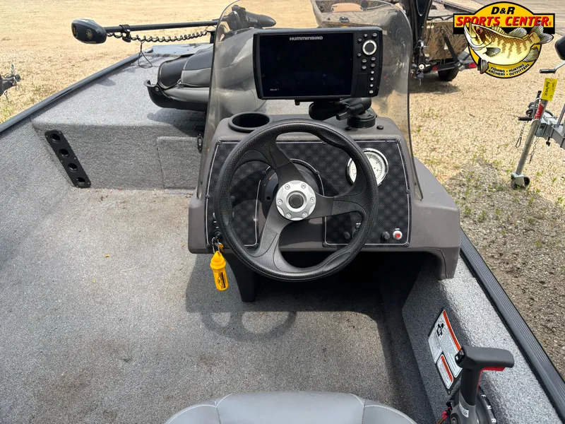 Slide: The Image of Tracker Bass Tracker Classic XL 2022 - 5