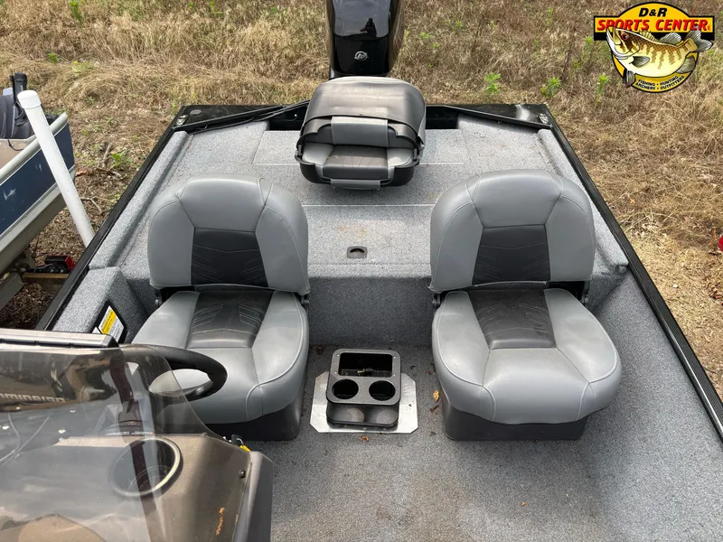 Slide: The Image of Tracker Bass Tracker Classic XL 2022 - 6