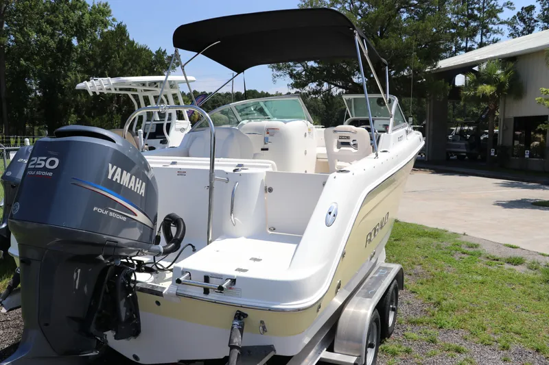 Slide: The Image of 2008 Robalo R227 Dual Console boat with Yamaha 250 engine on trailer. - 8