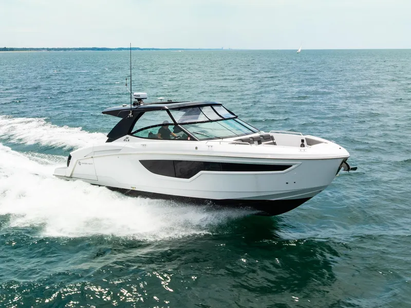 Slide: The Image of Cruisers 38 GLS OB 2021 - 2