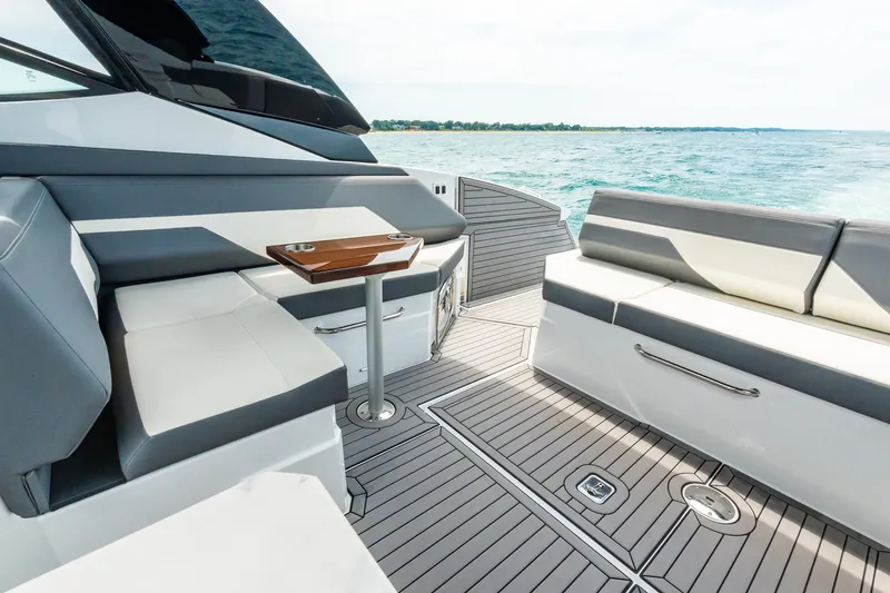 Slide: The Image of Cruisers 38 GLS OB 2021 - 24