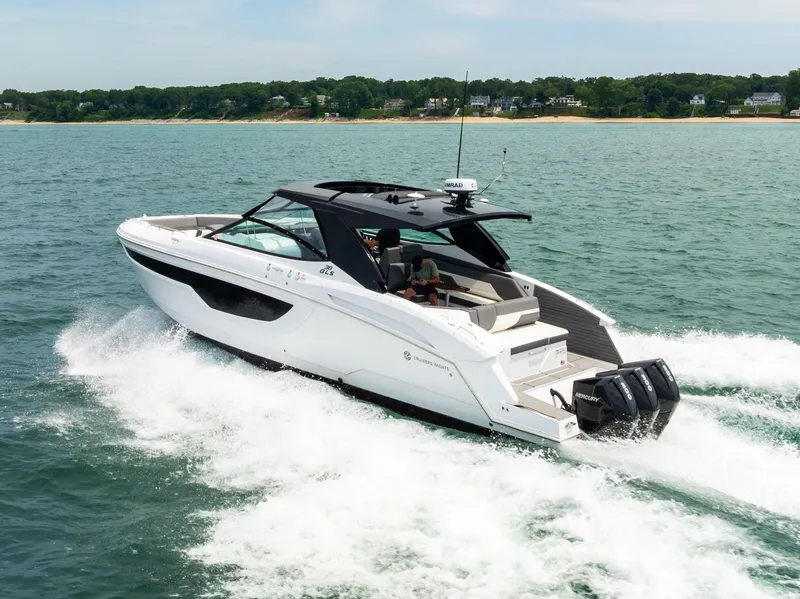 Slide: The Image of Cruisers 38 GLS OB 2021 - 6