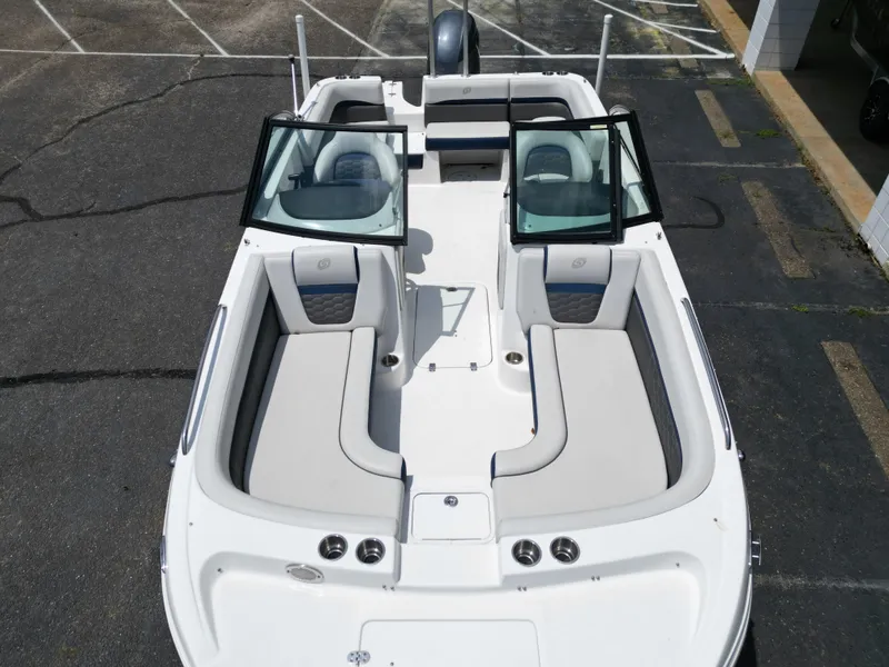 Slide: The Image of Hurricane 217 SD 2019 - 13